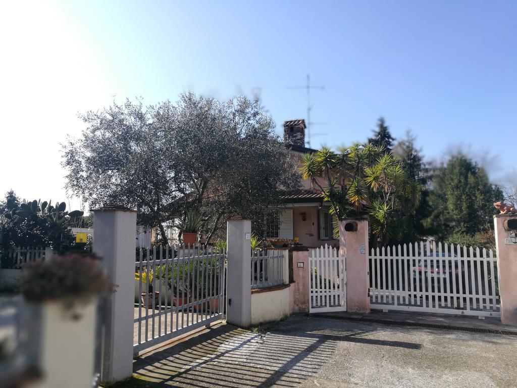 Villa Giuditta Massarosa Buitenkant foto